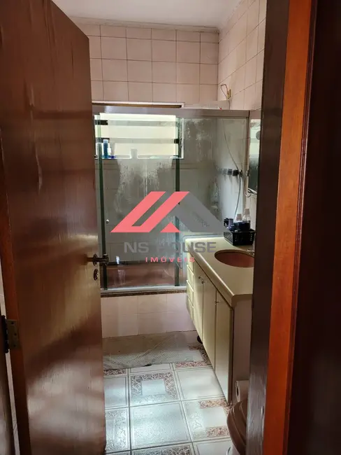 Casa com 3 quartos à venda, 326m2 em Vila Zelina, São Paulo - SP - imagem 6 Foto 6 de Casa com 3 quartos à venda, 326m2 em Vila Zelina, São Paulo - SP