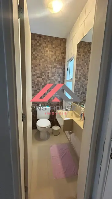 Casa de Condomínio com 3 quartos à venda, 233m2 em Demarchi, Sao Bernardo Do Campo - SP - imagem 3 Foto 3 de Casa de Condomínio com 3 quartos à venda, 233m2 em Demarchi, Sao Bernardo Do Campo - SP