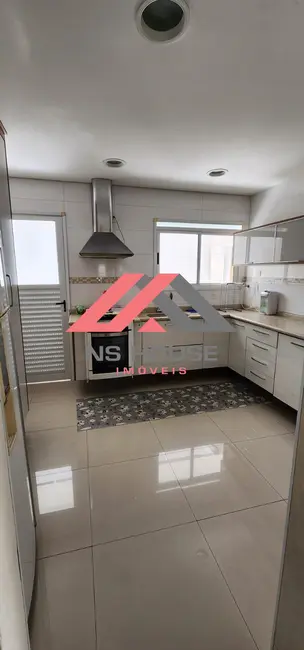 Casa de Condomínio com 3 quartos à venda, 233m2 em Demarchi, Sao Bernardo Do Campo - SP - imagem 9 Foto 9 de Casa de Condomínio com 3 quartos à venda, 233m2 em Demarchi, Sao Bernardo Do Campo - SP