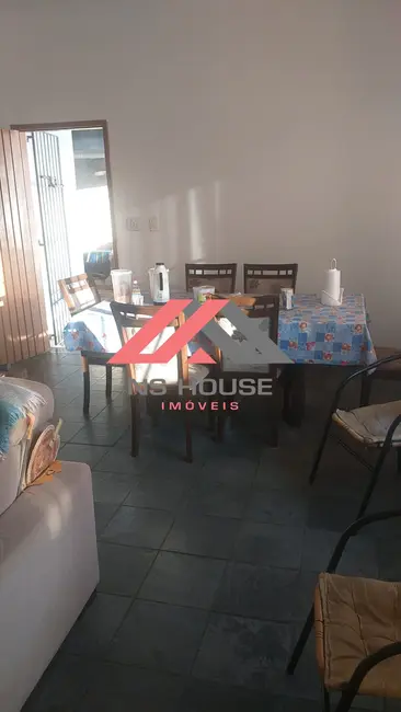 Foto 3 de Casa com 4 quartos à venda, 115m2 em Itanhaem - SP