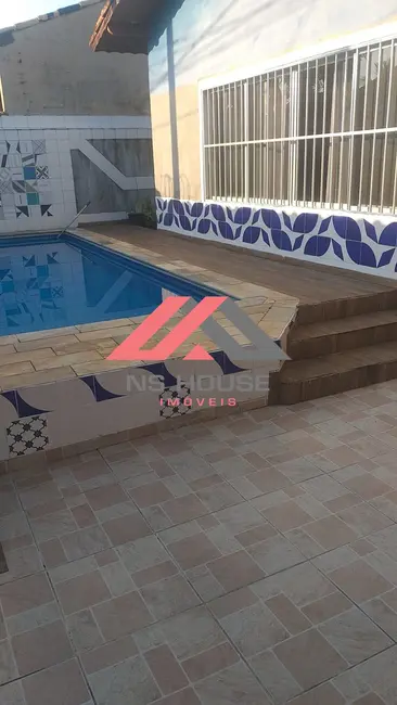 Foto 2 de Casa com 4 quartos à venda, 115m2 em Itanhaem - SP