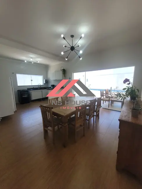 Foto 9 de Casa com 3 quartos à venda, 222m2 em Itanhaem - SP