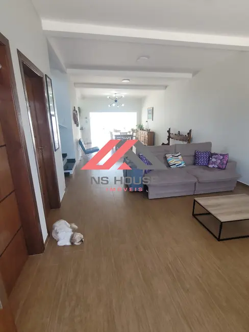 Foto 8 de Casa com 3 quartos à venda, 222m2 em Itanhaem - SP