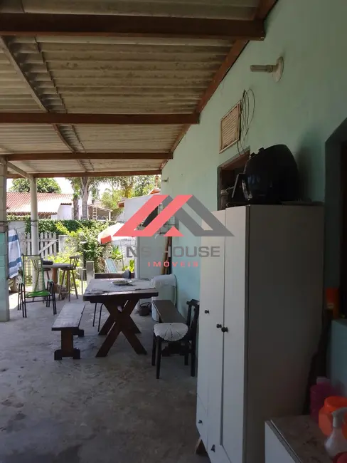 Foto 4 de Casa com 2 quartos à venda, 96m2 em Itanhaem - SP