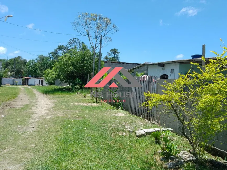 Foto 1 de Casa com 2 quartos à venda, 96m2 em Itanhaem - SP