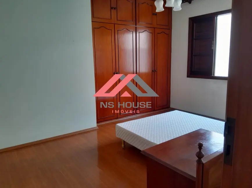 Foto 6 de Casa com 4 quartos à venda, 245m2 em Jardim São Caetano, Sao Caetano Do Sul - SP