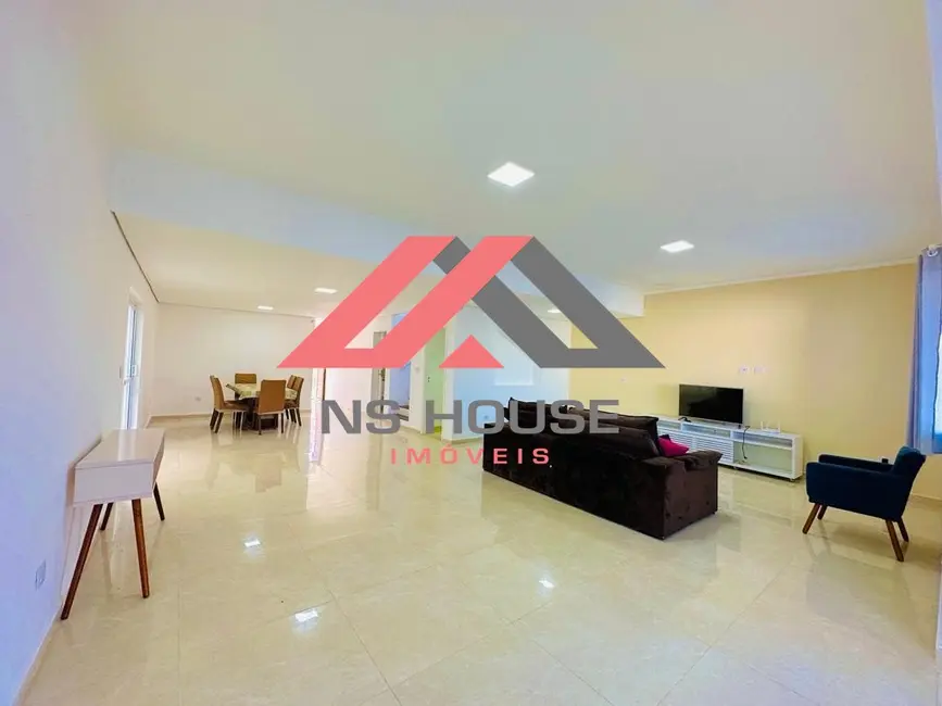 Foto 4 de Casa com 4 quartos à venda, 310m2 em Itanhaem - SP