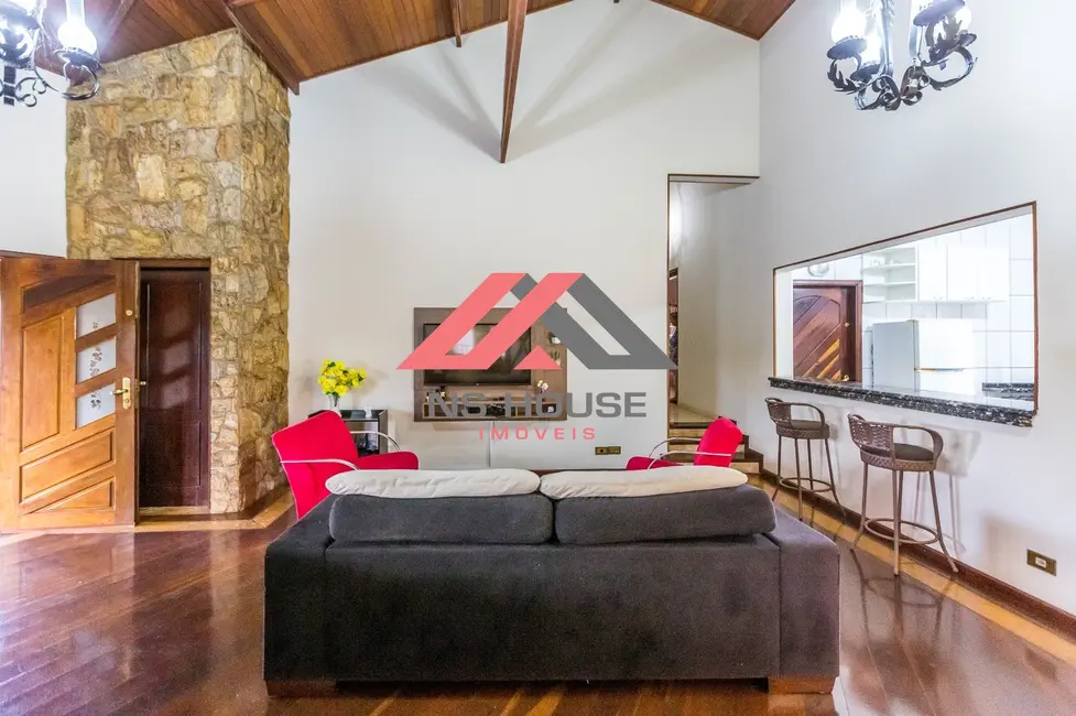 Foto 3 de Casa de Condomínio com 6 quartos à venda, 650m2 em Piracaia - SP