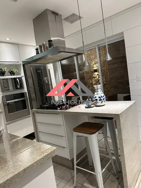 Foto 5 de Casa com 3 quartos à venda, 350m2 em Bosque da Saúde, São Paulo - SP