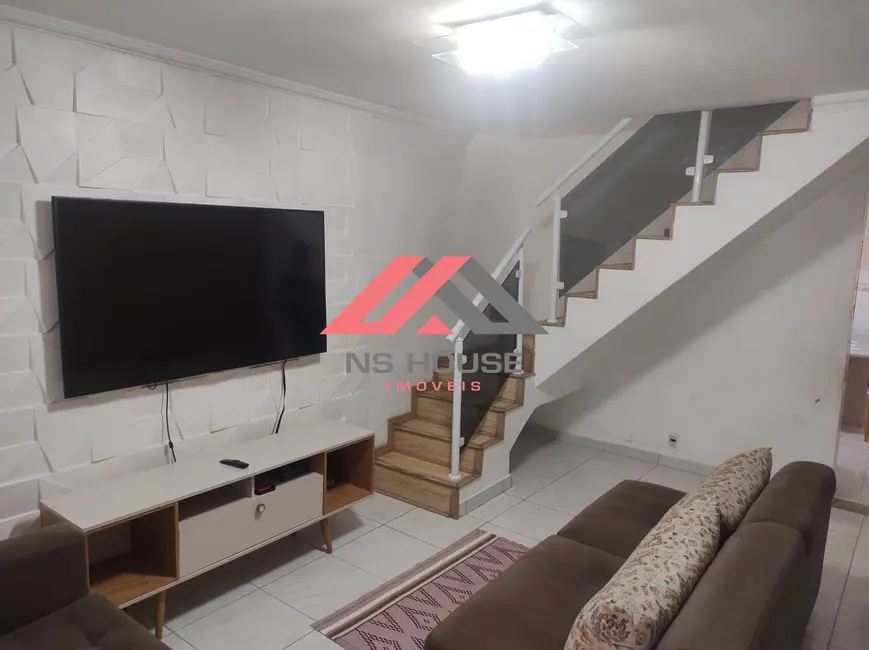 Casa com 2 quartos à venda, 120m2 em Cidade São Mateus, São Paulo - SP - imagem 1 Foto 1 de Casa com 2 quartos à venda, 120m2 em Cidade São Mateus, São Paulo - SP