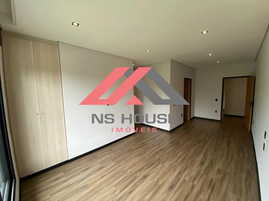 Foto 4 de Casa de Condomínio com 4 quartos à venda, 350m2 em Condomínio Jardim das Palmeiras, Braganca Paulista - SP