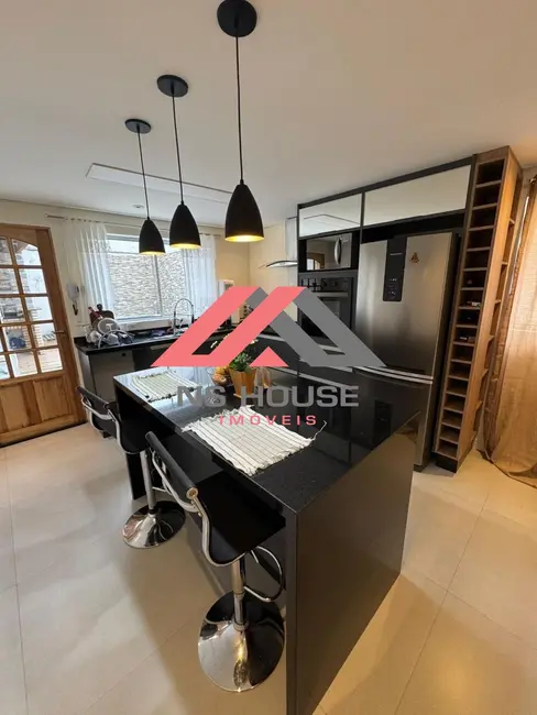 Foto 1 de Casa com 3 quartos à venda, 250m2 em Vila Marte, São Paulo - SP