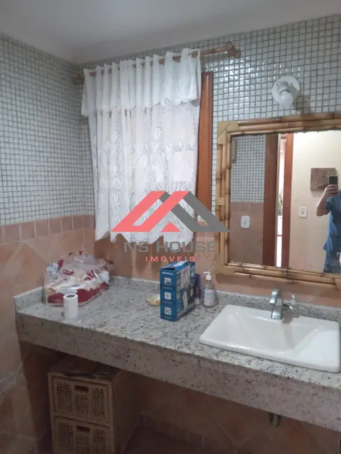 Foto 4 de Casa com 5 quartos à venda, 258m2 em Itanhaem - SP