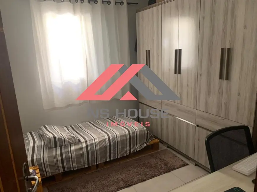 Foto 9 de Casa com 4 quartos à venda, 129m2 em Jardim Anchieta, Maua - SP