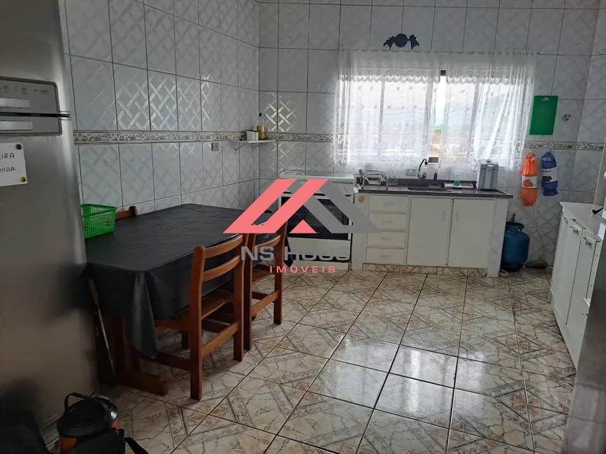 Foto 3 de Apartamento com 2 quartos à venda, 94m2 em Mongagua - SP
