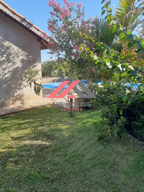 Foto 5 de Terreno / Lote à venda, 1770m2 em Porangaba - SP