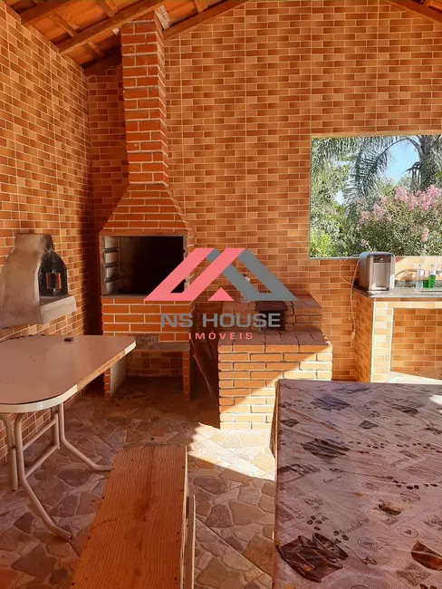 Foto 3 de Terreno / Lote à venda, 1770m2 em Porangaba - SP