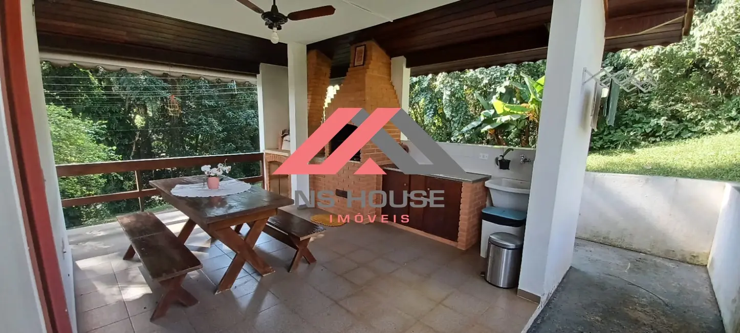 Foto 6 de Casa de Condomínio com 3 quartos à venda, 200m2 em Mairipora - SP