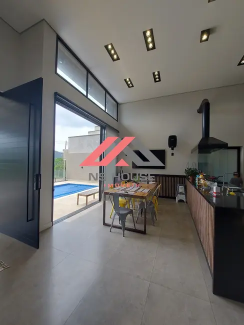 Casa de Condomínio com 4 quartos à venda, 231m2 em Condomínio Residencial Reserva de Atibaia, Atibaia - SP - imagem 3 Foto 3 de Casa de Condomínio com 4 quartos à venda, 231m2 em Condomínio Residencial Reserva de Atibaia, Atibaia - SP