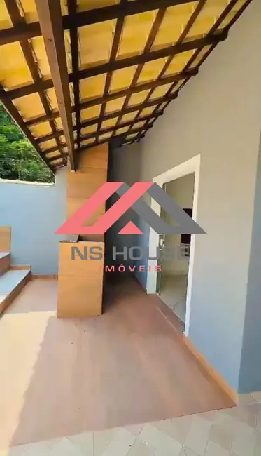 Casa com 2 quartos à venda, 83m2 em Itanhaem - SP - imagem 4 Foto 4 de Casa com 2 quartos à venda, 83m2 em Itanhaem - SP