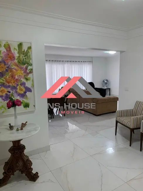 Apartamento com 4 quartos à venda, 243m2 em Santo Antônio, Sao Caetano Do Sul - SP - imagem 7 Foto 7 de Apartamento com 4 quartos à venda, 243m2 em Santo Antônio, Sao Caetano Do Sul - SP