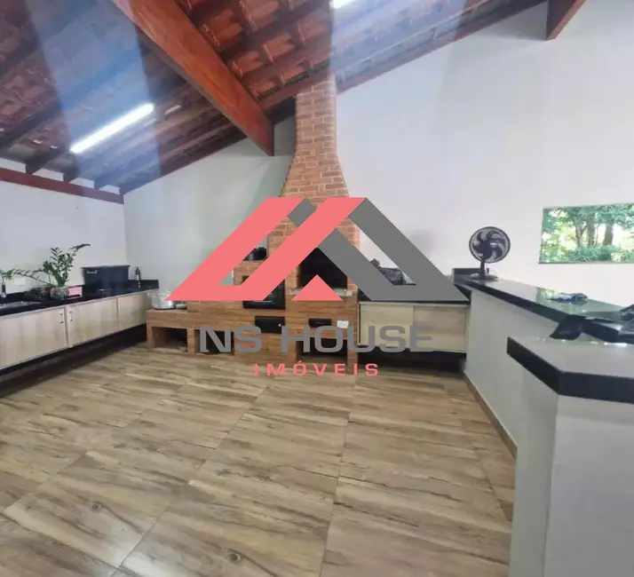 Foto 1 de Chácara com 4 quartos à venda, 184m2 em Estância Lago Azul (Ártemis), Piracicaba - SP