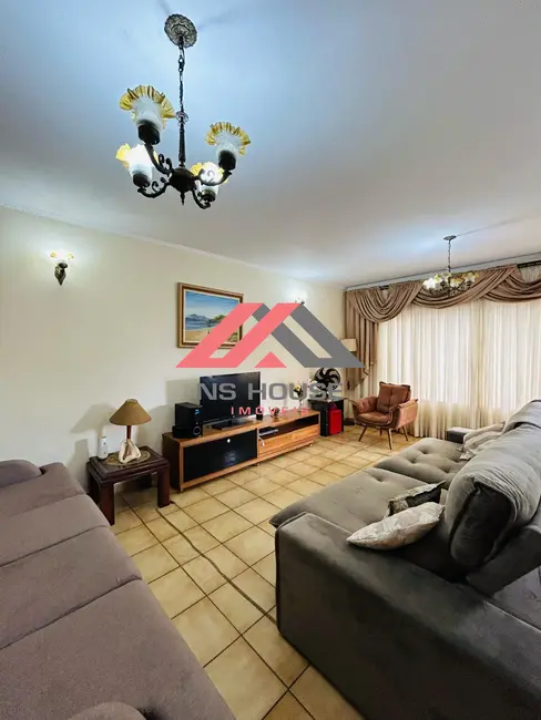 Foto 1 de Casa com 5 quartos à venda, 320m2 em Vila Aquilino, Santo Andre - SP