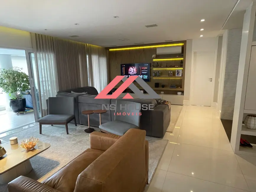 Foto 1 de Apartamento com 3 quartos à venda, 234m2 em Cerâmica, Sao Caetano Do Sul - SP