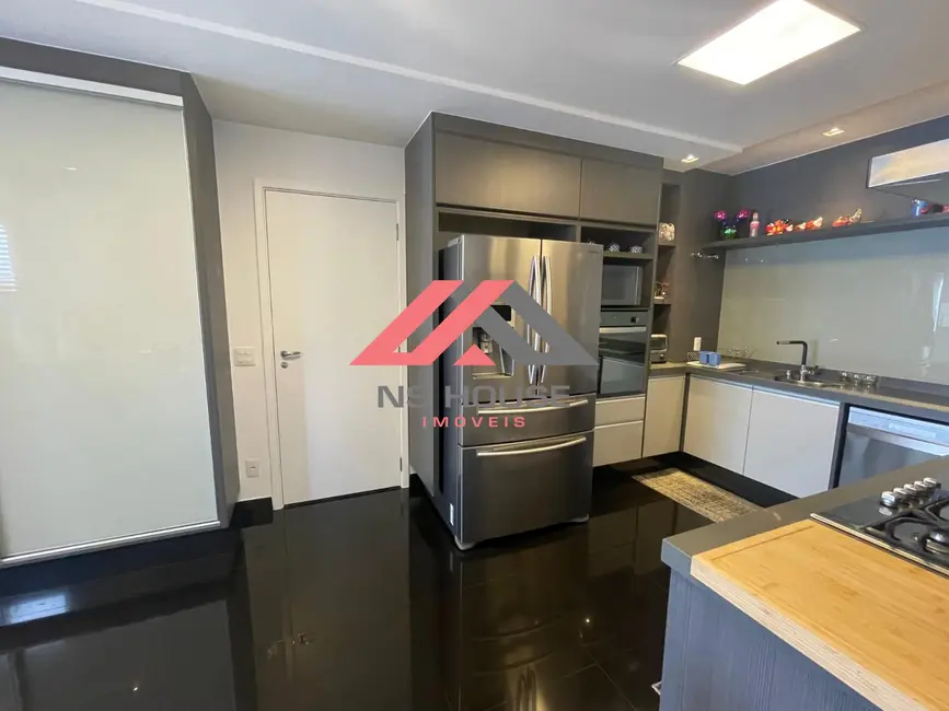 Apartamento com 3 quartos à venda, 234m2 em Cerâmica, Sao Caetano Do Sul - SP - imagem 9 Foto 9 de Apartamento com 3 quartos à venda, 234m2 em Cerâmica, Sao Caetano Do Sul - SP