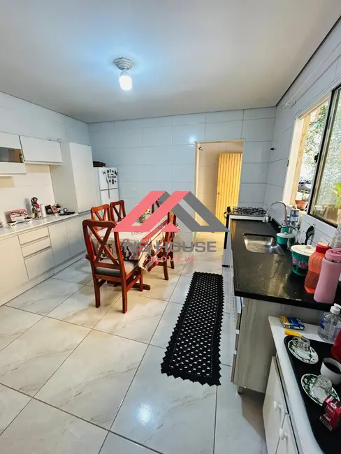 Foto 5 de Casa com 5 quartos à venda, 175m2 em Nova Gerty, Sao Caetano Do Sul - SP