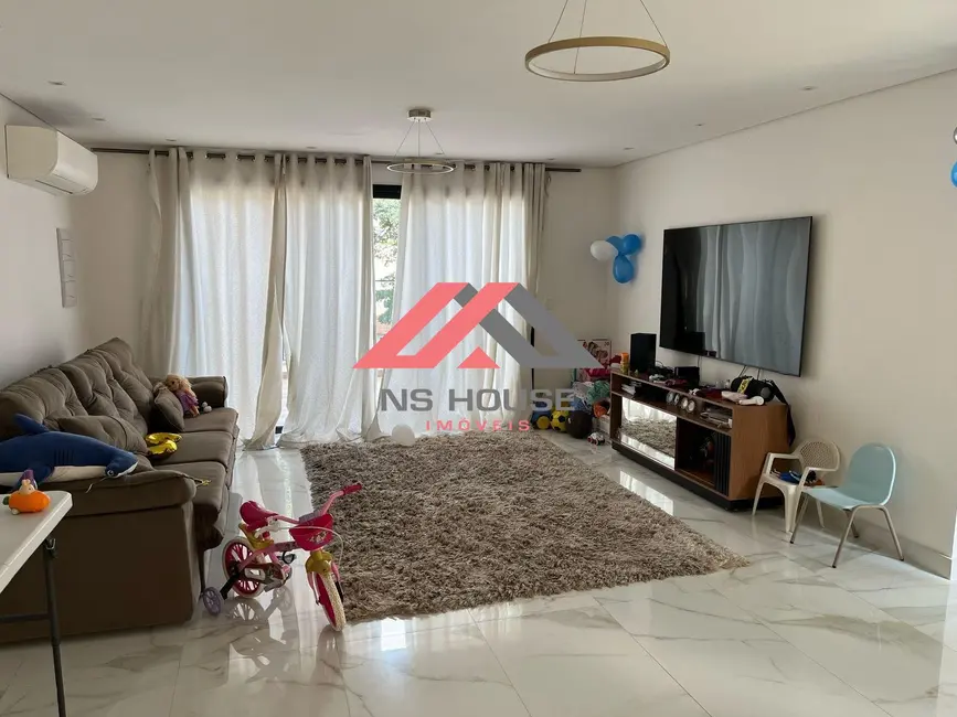 Foto 2 de Casa com 3 quartos à venda, 258m2 em Olímpico, Sao Caetano Do Sul - SP