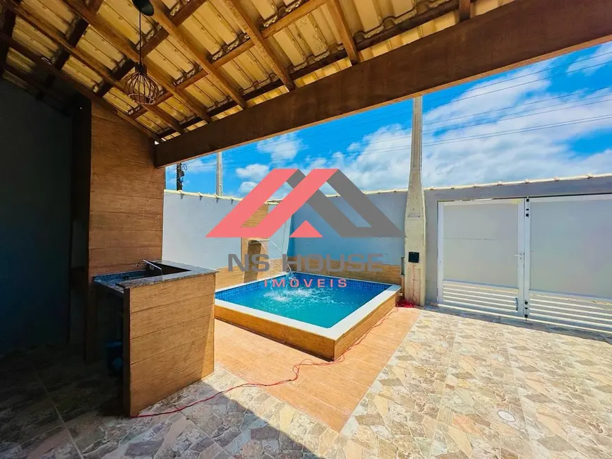 Foto 3 de Casa com 2 quartos à venda, 90m2 em Itanhaem - SP