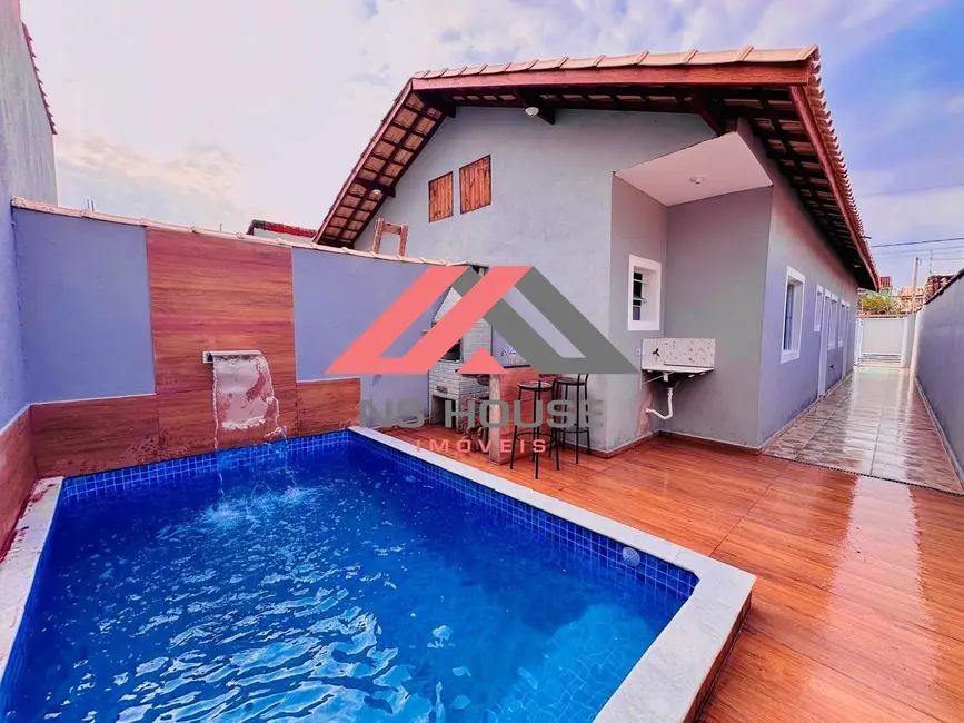 Foto 1 de Casa com 2 quartos à venda, 65m2 em Itanhaem - SP