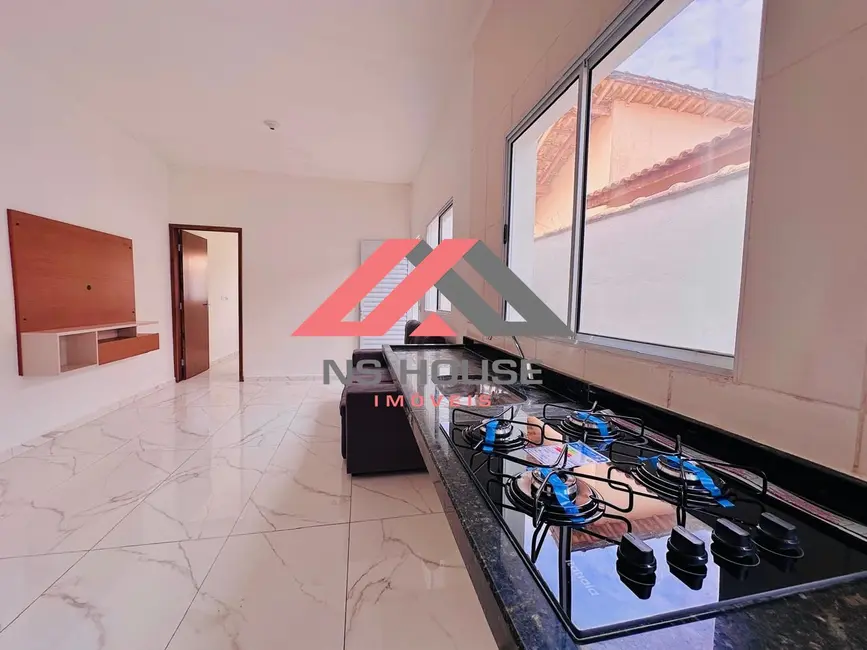 Foto 7 de Casa com 2 quartos à venda, 65m2 em Itanhaem - SP