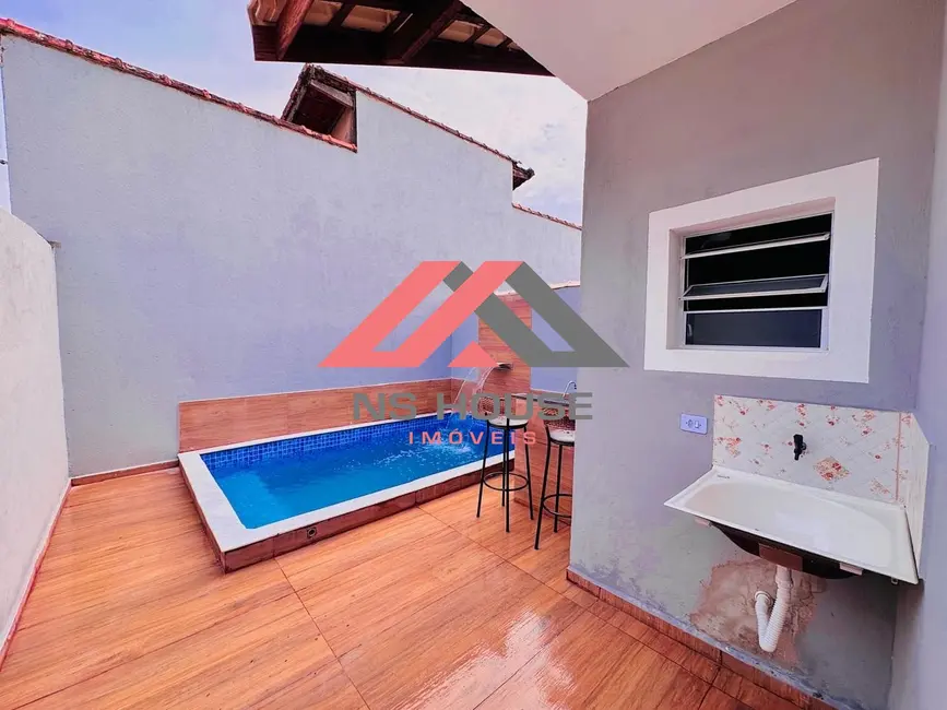 Foto 3 de Casa com 2 quartos à venda, 65m2 em Itanhaem - SP