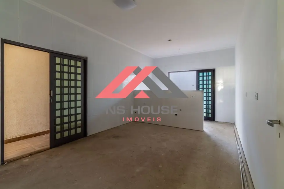Casa com 3 quartos à venda, 300m2 em Parque João Ramalho, Santo Andre - SP - imagem 1 Foto 1 de Casa com 3 quartos à venda, 300m2 em Parque João Ramalho, Santo Andre - SP