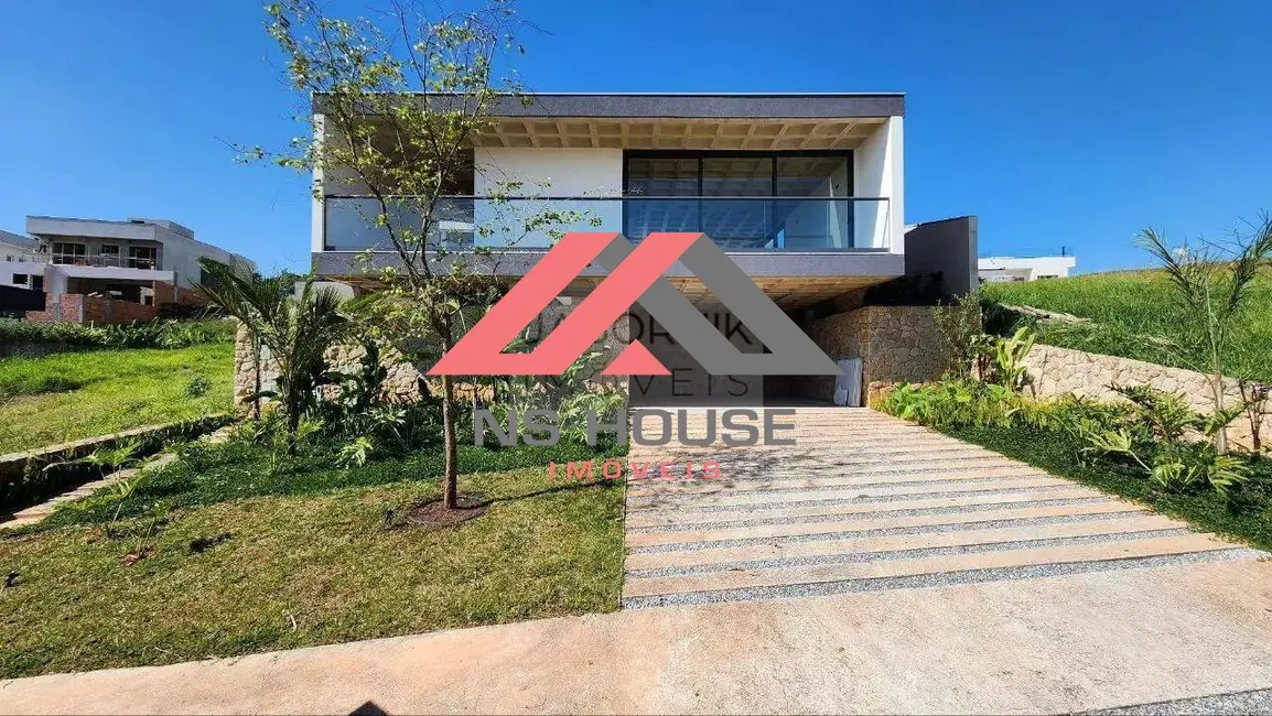 Foto 2 de Casa de Condomínio com 3 quartos à venda e para alugar, 365m2 em Paisagem Renoir, Cotia - SP