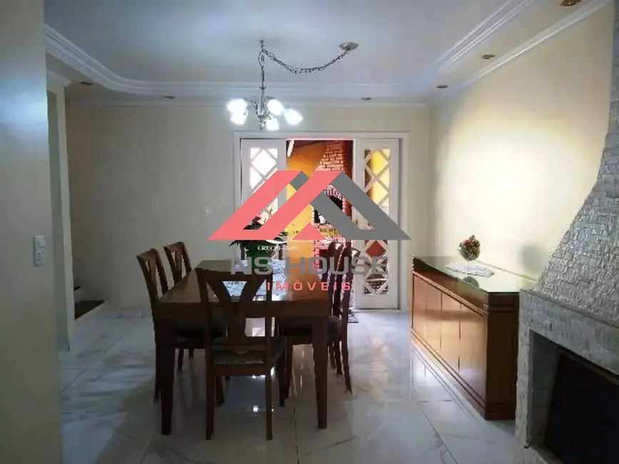 Foto 1 de Casa de Condomínio com 4 quartos à venda, 250m2 em Mauá, Sao Caetano Do Sul - SP