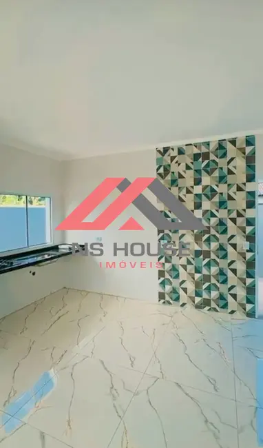 Foto 5 de Casa com 2 quartos à venda, 60m2 em Itanhaem - SP