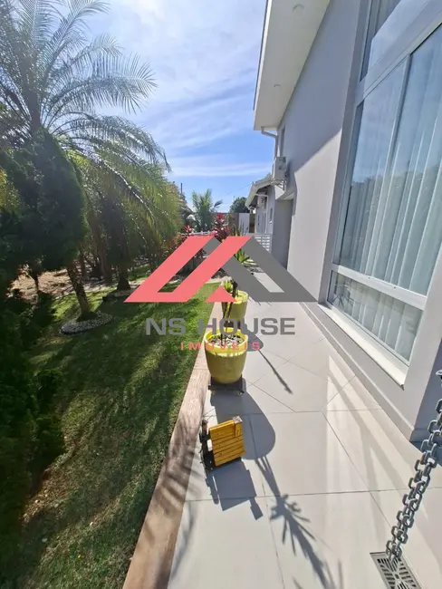 Casa de Condomínio com 4 quartos à venda, 280m2 em Peruibe - SP - imagem 4 Foto 4 de Casa de Condomínio com 4 quartos à venda, 280m2 em Peruibe - SP