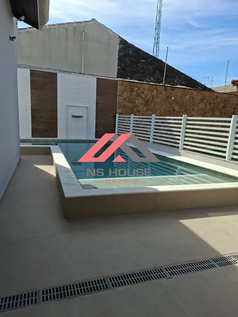 Casa de Condomínio com 4 quartos à venda, 280m2 em Peruibe - SP - imagem 5 Foto 5 de Casa de Condomínio com 4 quartos à venda, 280m2 em Peruibe - SP