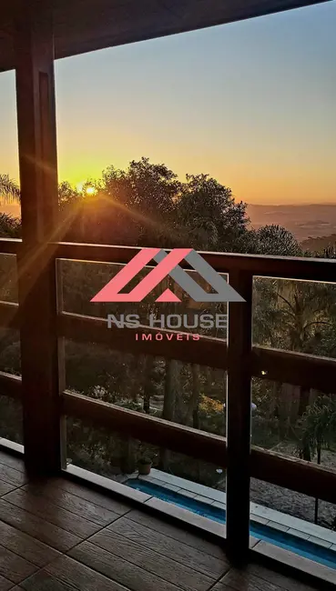 Foto 9 de Casa de Condomínio com 4 quartos à venda e para alugar, 200m2 em Estância Santa Maria do Laranjal, Atibaia - SP