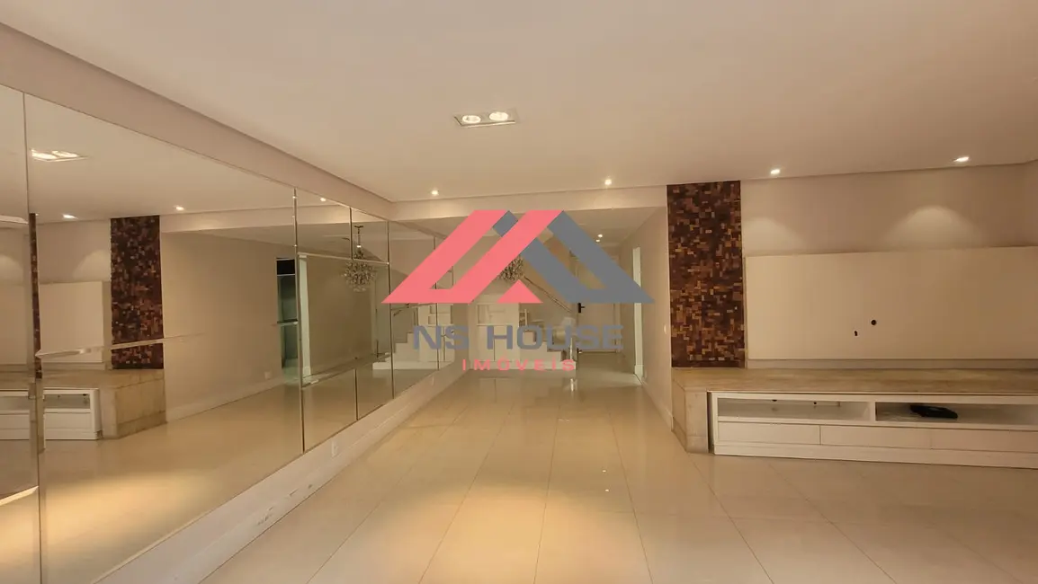 Foto 1 de Casa de Condomínio com 4 quartos à venda, 250m2 em Demarchi, Sao Bernardo Do Campo - SP