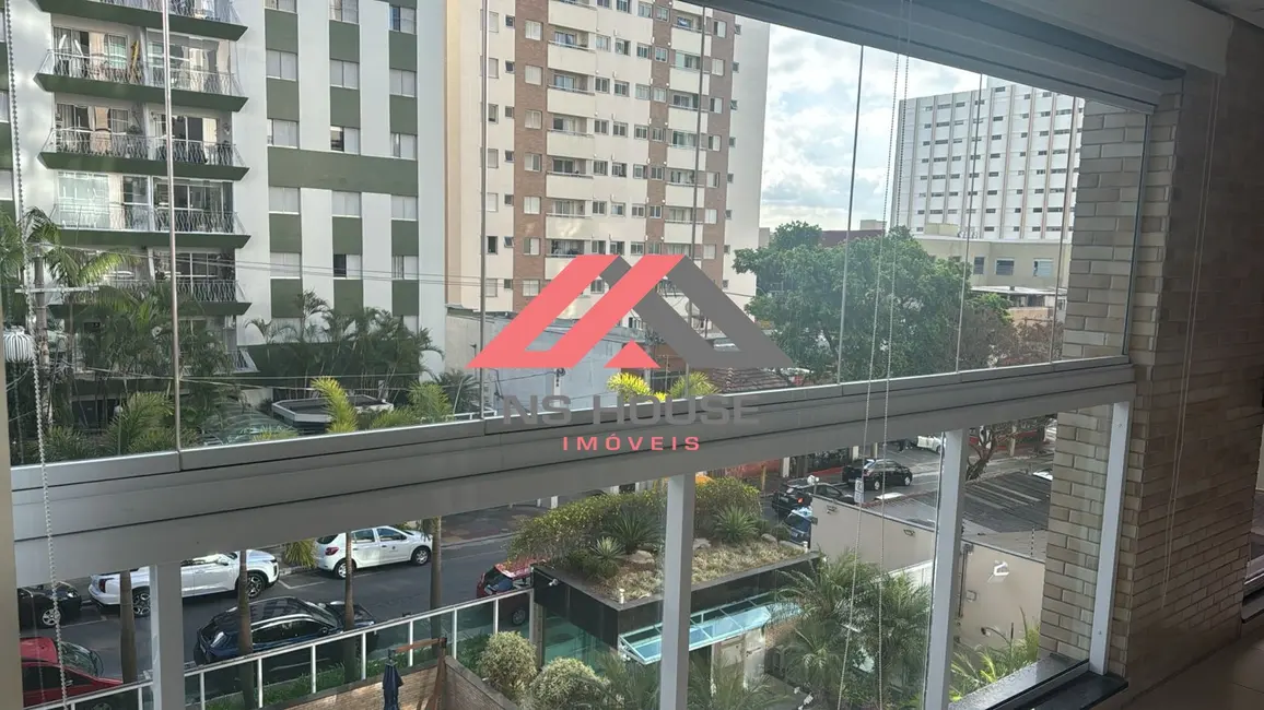 Apartamento com 4 quartos à venda, 243m2 em Santo Antônio, Sao Caetano Do Sul - SP - imagem 5 Foto 5 de Apartamento com 4 quartos à venda, 243m2 em Santo Antônio, Sao Caetano Do Sul - SP