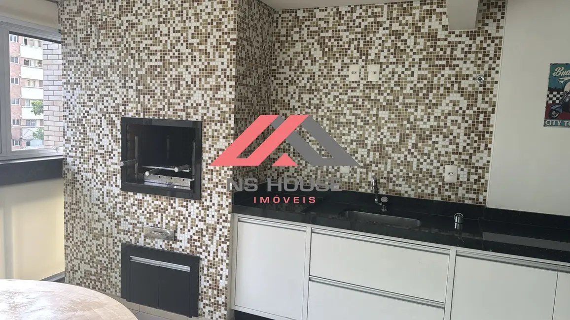 Apartamento com 4 quartos à venda, 243m2 em Santo Antônio, Sao Caetano Do Sul - SP - imagem 6 Foto 6 de Apartamento com 4 quartos à venda, 243m2 em Santo Antônio, Sao Caetano Do Sul - SP