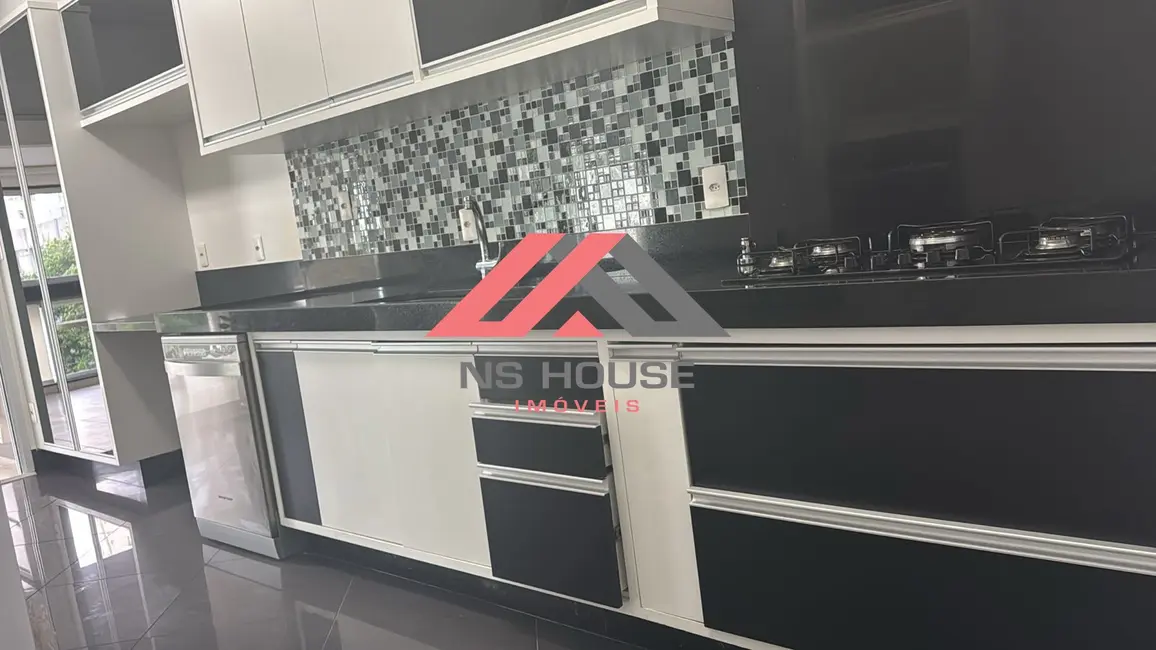 Apartamento com 4 quartos à venda, 243m2 em Santo Antônio, Sao Caetano Do Sul - SP - imagem 9 Foto 9 de Apartamento com 4 quartos à venda, 243m2 em Santo Antônio, Sao Caetano Do Sul - SP