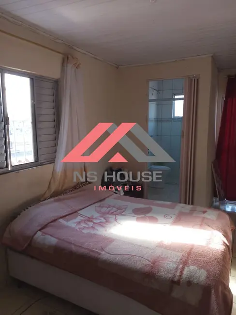 Casa com 3 quartos à venda, 140m2 em Jardim do Estádio, Santo Andre - SP - imagem 4 Foto 4 de Casa com 3 quartos à venda, 140m2 em Jardim do Estádio, Santo Andre - SP