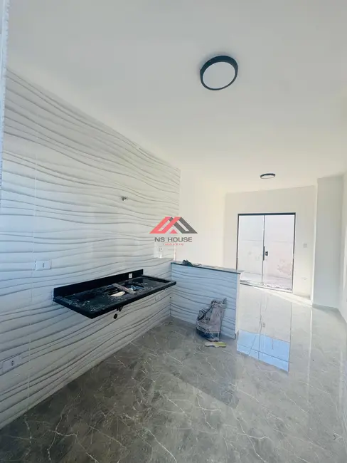 Casa de Condomínio com 2 quartos à venda, 75m2 em Itanhaem - SP - imagem 1 Foto 1 de Casa de Condomínio com 2 quartos à venda, 75m2 em Itanhaem - SP