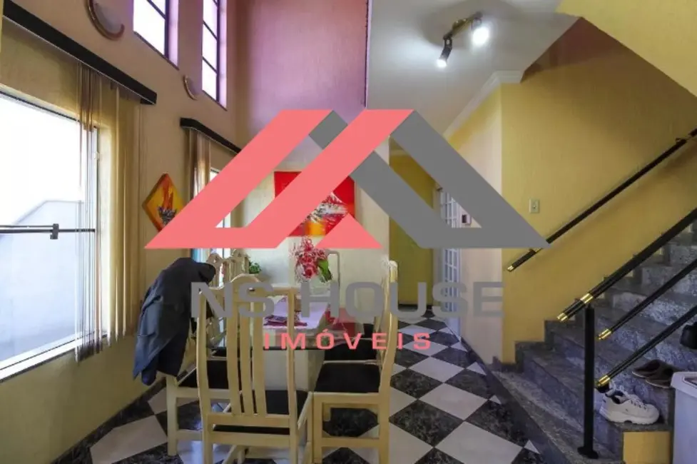 Foto 3 de Casa com 3 quartos à venda, 226m2 em Vila Alpina, São Paulo - SP