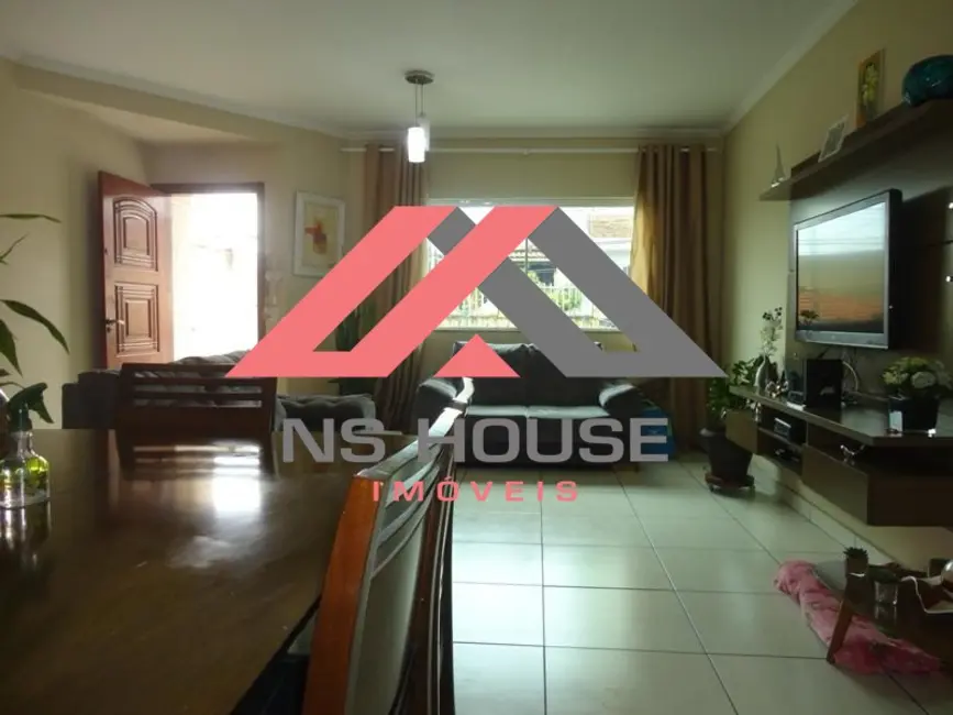 Foto 2 de Casa com 3 quartos para alugar, 236m2 em Demarchi, Sao Bernardo Do Campo - SP